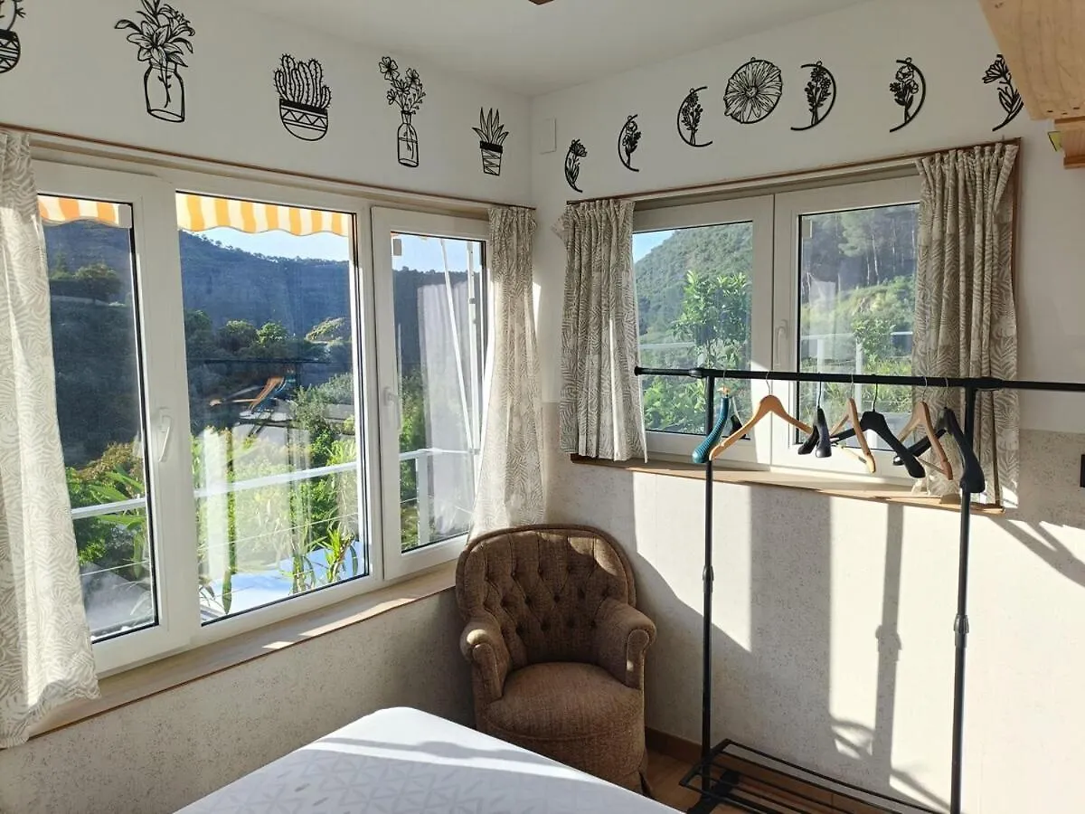 Villa Maria, Mas Que Pernoctar Ojen 0*,  Spain